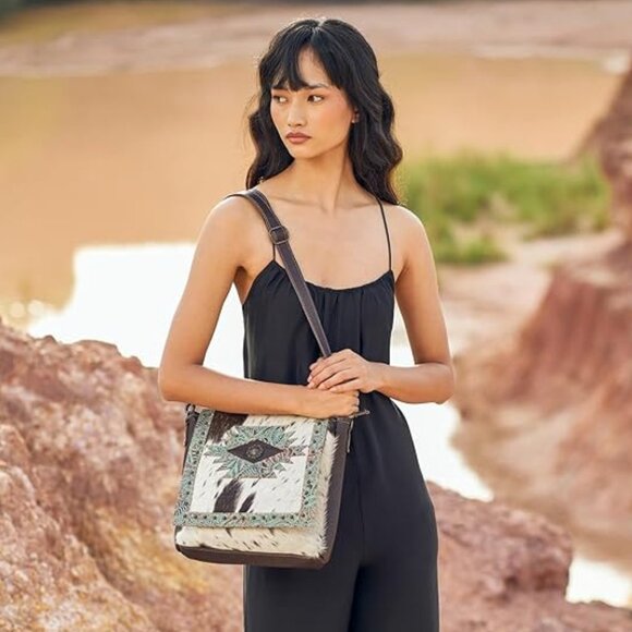 Myra Bags Teal Flowers Aztec Cowgirl Conceal Carry Leather Cross Body Bag - Picture 9 of 9